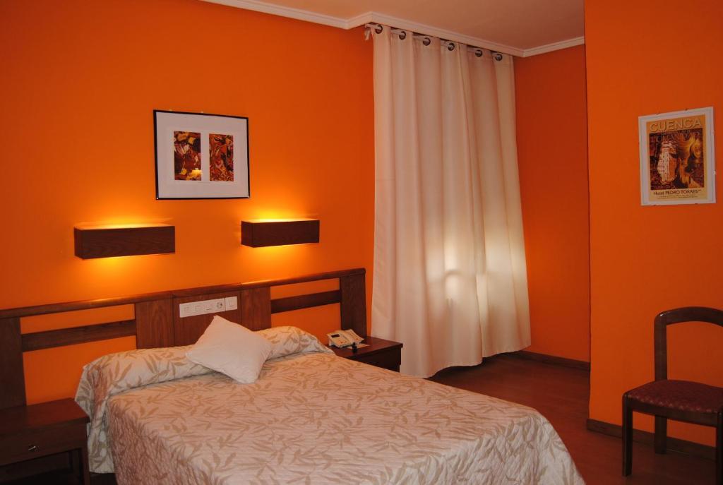 Hotel Pedro Torres Cuenca  Bagian luar foto