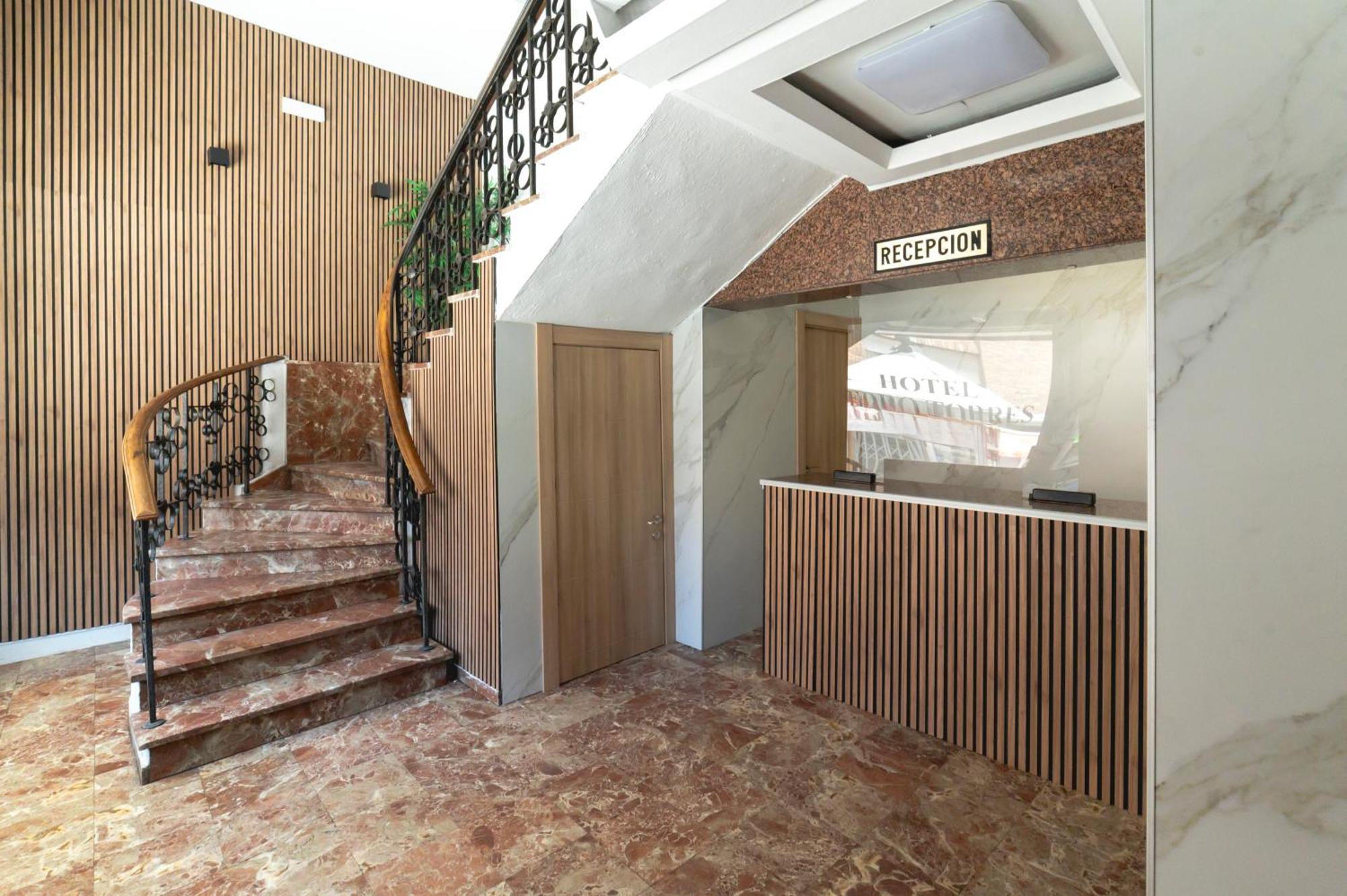 Hotel Pedro Torres Cuenca  Bagian luar foto