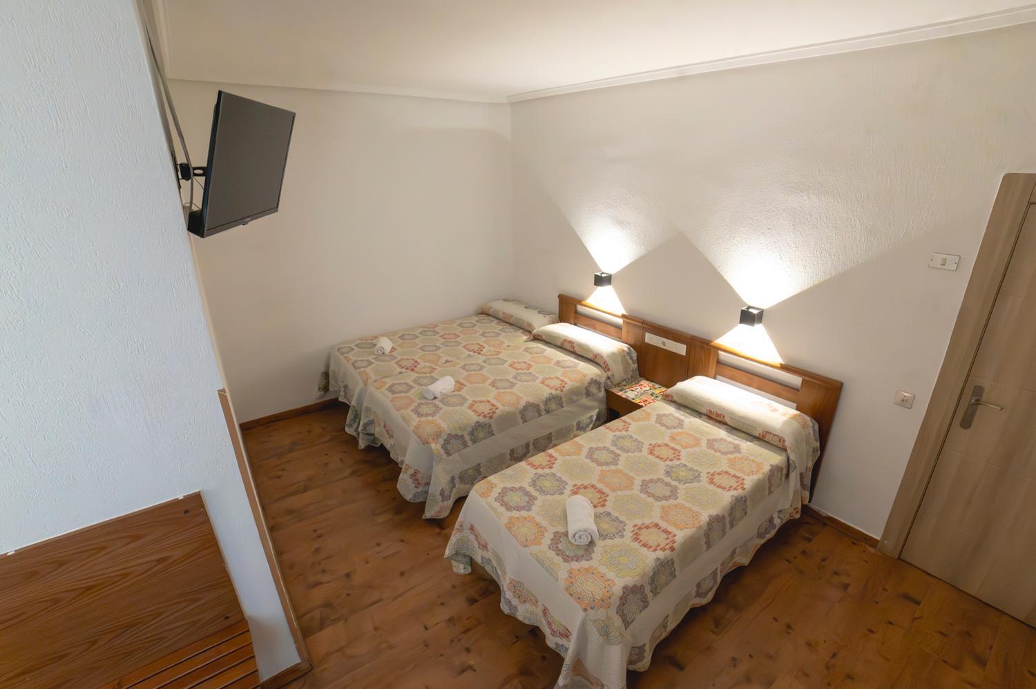 Hotel Pedro Torres Cuenca  Bagian luar foto