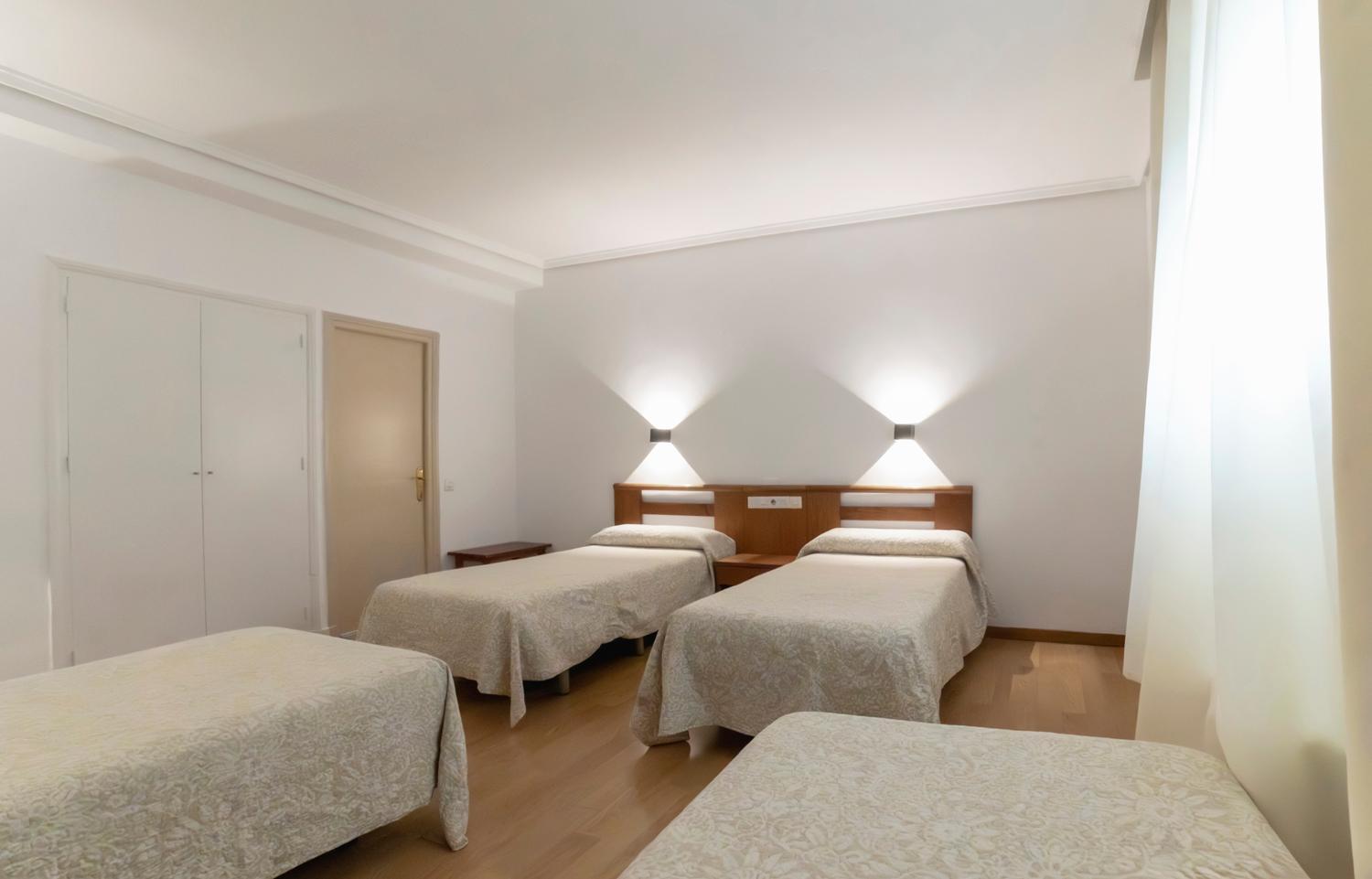 Hotel Pedro Torres Cuenca  Bagian luar foto
