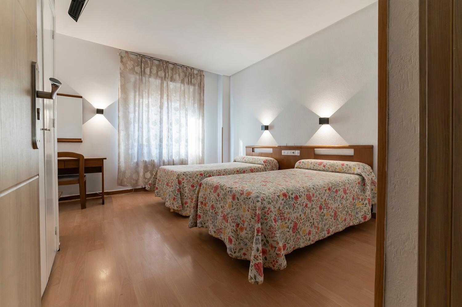 Hotel Pedro Torres Cuenca  Bagian luar foto