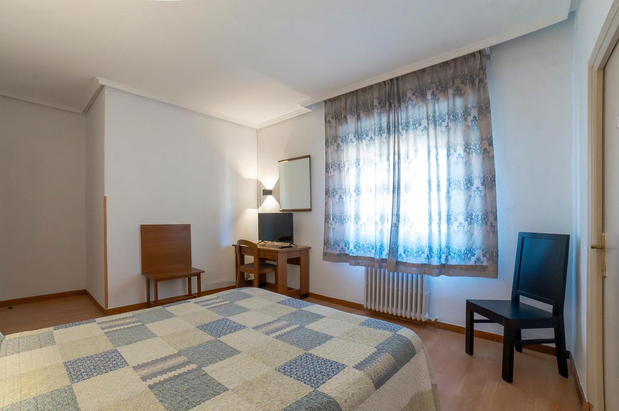 Hotel Pedro Torres Cuenca  Bagian luar foto
