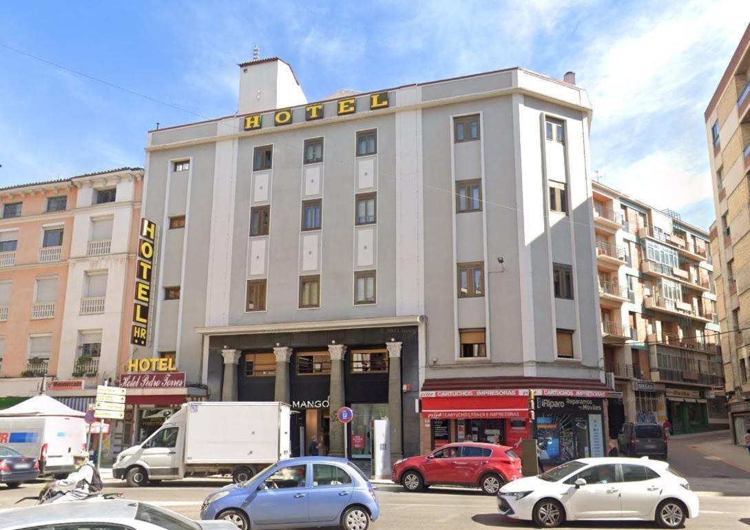 Hotel Pedro Torres Cuenca  Bagian luar foto