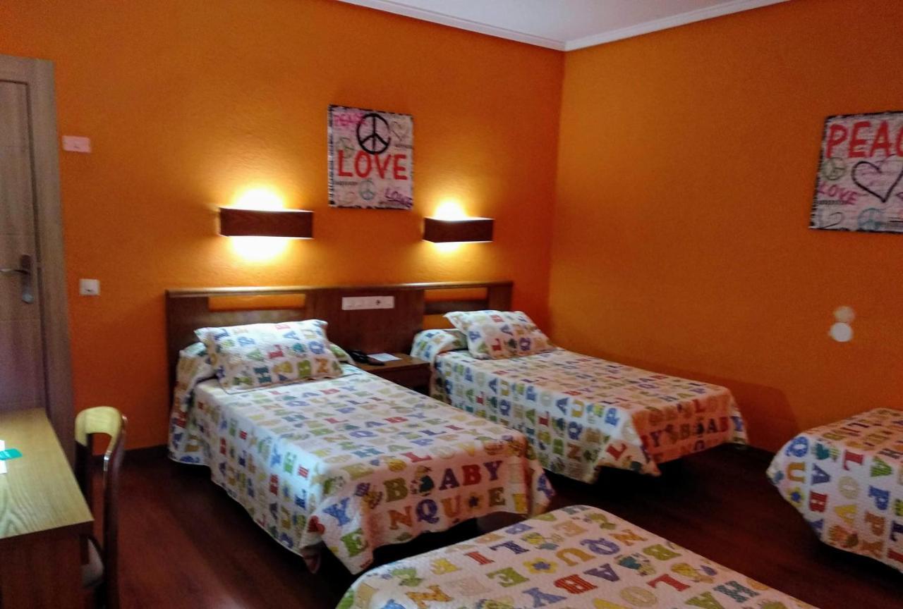 Hotel Pedro Torres Cuenca  Bagian luar foto