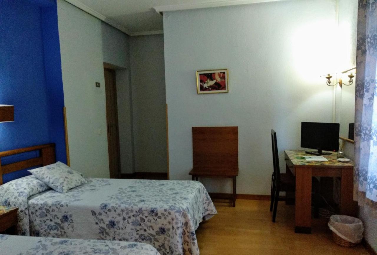 Hotel Pedro Torres Cuenca  Bagian luar foto